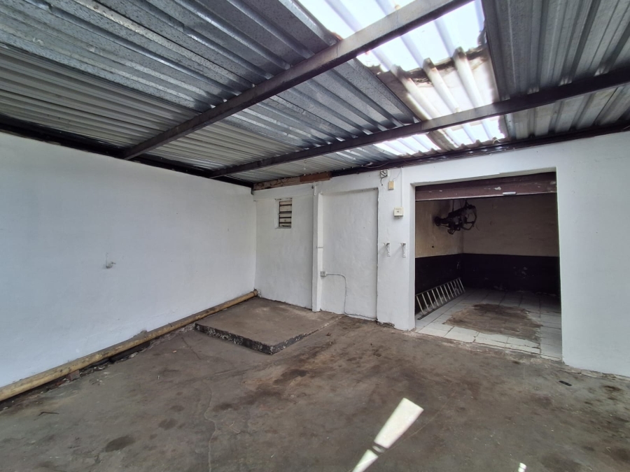 Commercial Property for Sale in Quigney Eastern Cape